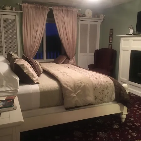 The Speckled Hen Inn B&B-2